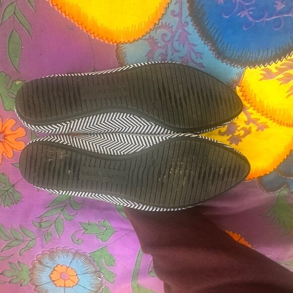 Kelly & Katie 10 womens flats black white chevron flexible point toe shoes - Picture 4 of 7